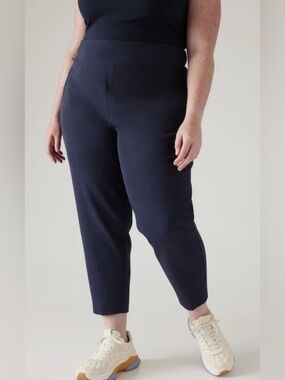 Athleta Navy Blue Endless Pants Sz 24